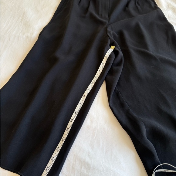 Babaton Black Japanese Crepe Crop Pants - Picture 6 of 6